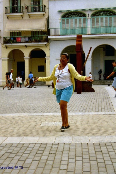 frau2Cuba2002.jpg